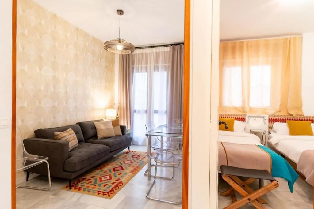 Ac Apartamento Familiar Fantastica Localizacion Севилья 0*,