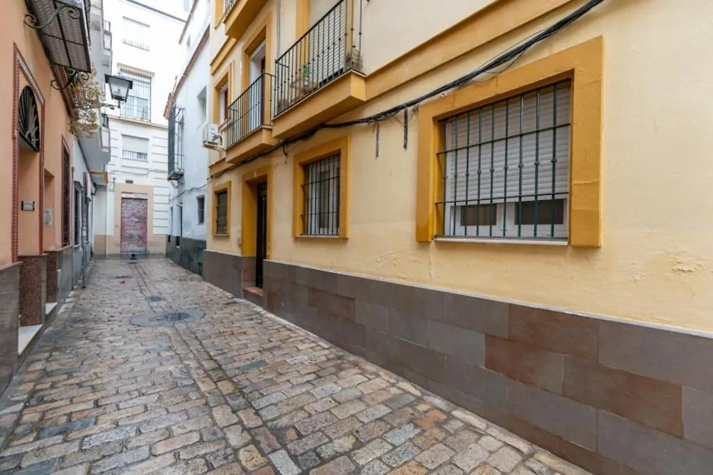 Ac Apartamento Familiar Fantastica Localizacion Sevilla Apartman